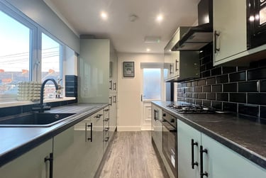 3 bed house, Simonside Terrace, Heaton, Newcastle, NE65DZ - Image 3